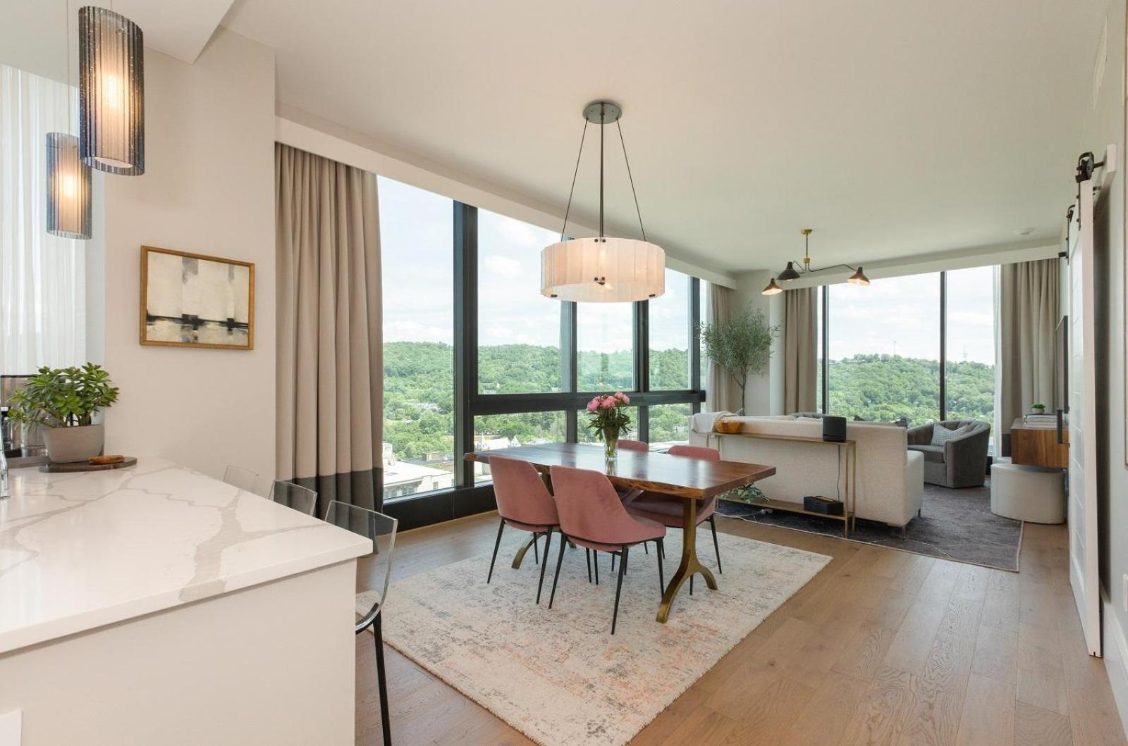 Panoramic Pack Square Apartment Asheville Luaran gambar